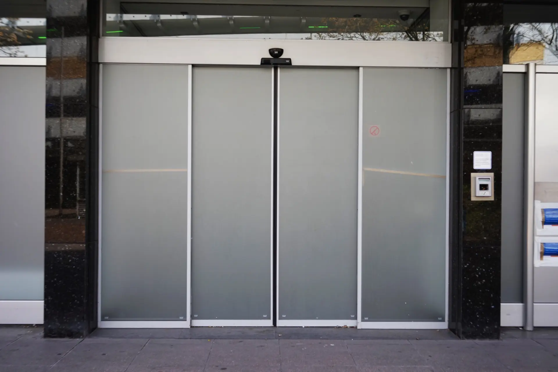 Why Automatic Doors Are Ideal for Shops