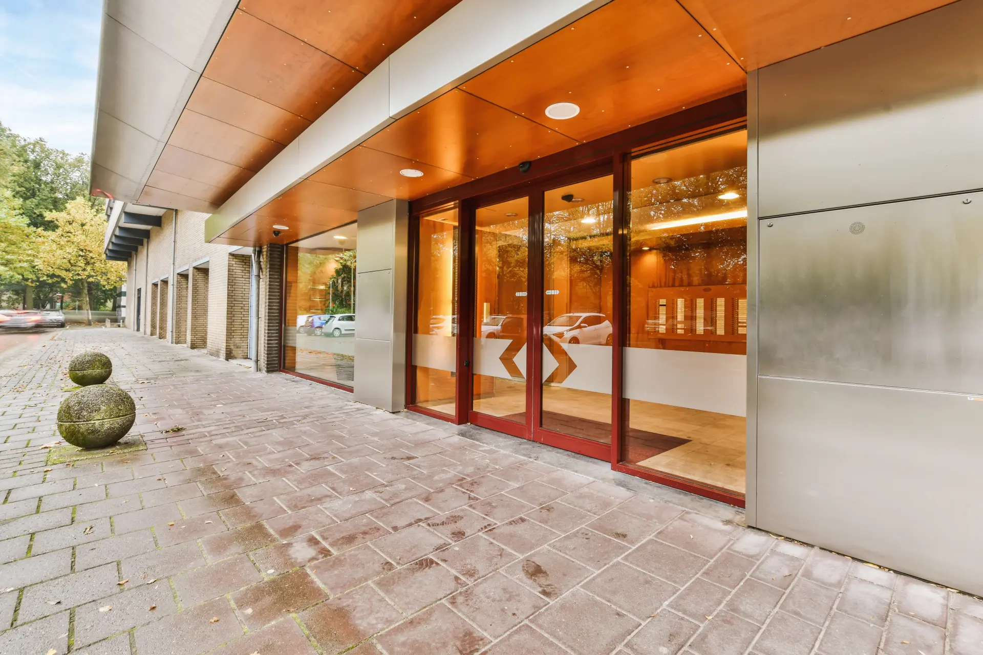 Why Automatic Doors Image